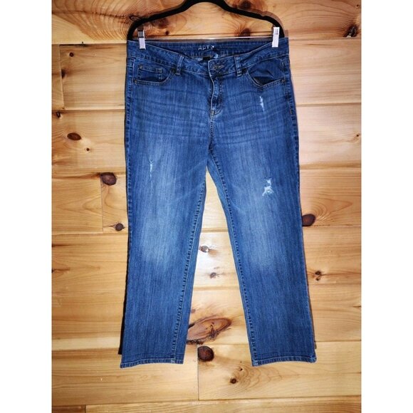 Women's Size 12 Apt. 9 Distressed Stretch Denm Jeans Boyfriend - Modern - Picture 1 of 6